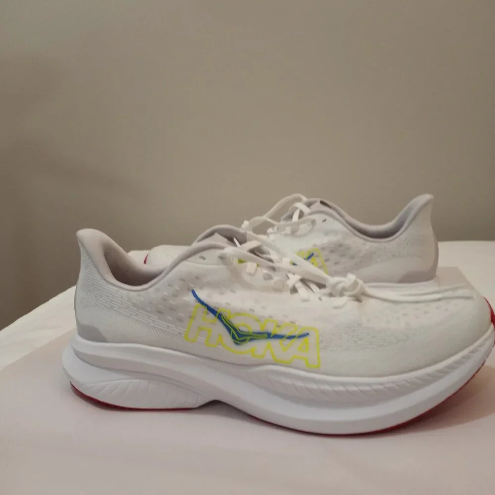 HOKA ONE ONE MACH 6 RUNNNG SHOE WHITE MEN SIZE 13 NEW